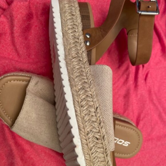 Soda Semi Platform Women Sandals with ankle Straps Sz 9 - Picture 4 of 6